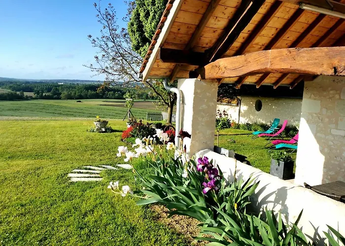 De Charme Dans Un Cadre Calme Et Reposant *